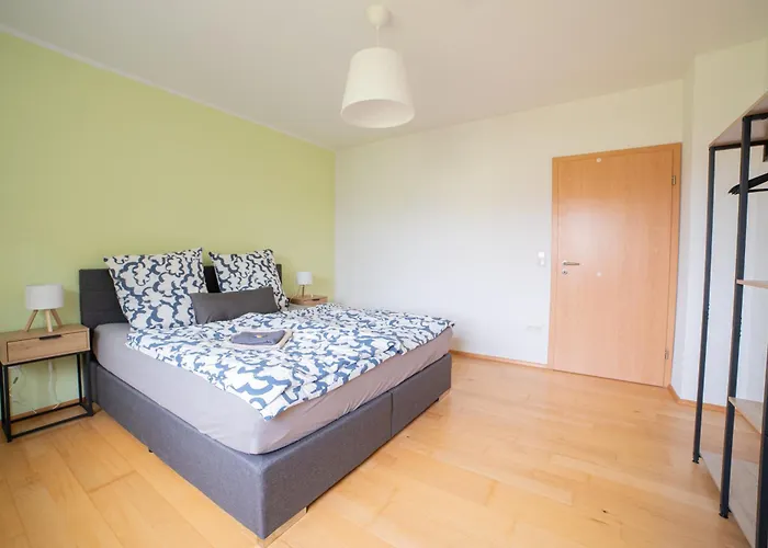 Appartement Koestlbach I Bis 3 & 6 Personen I Nuernberg I Neumarkt I Messe I I Kueche I Parken I Waschmaschine I Garten *
