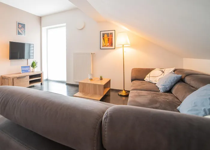 Appartement Koestlbach I Bis 3 & 6 Personen I Nuernberg I Neumarkt I Messe I I Kueche I Parken I Waschmaschine I Garten